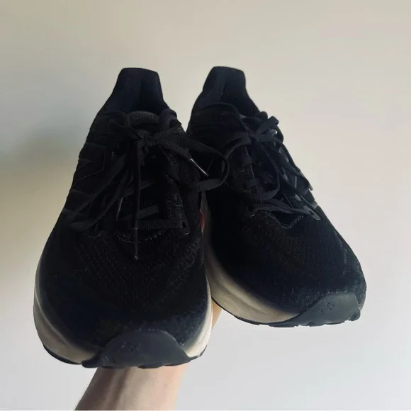 Women's New Balance Fresh Foam X 1080v13 Running Shoes in Black White Women’s 8